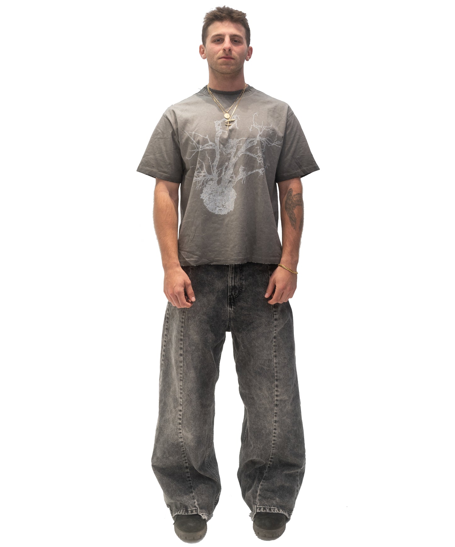 wandering moon tee
